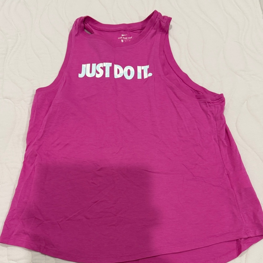 Nike Women's Fuchsia Muscle Tee